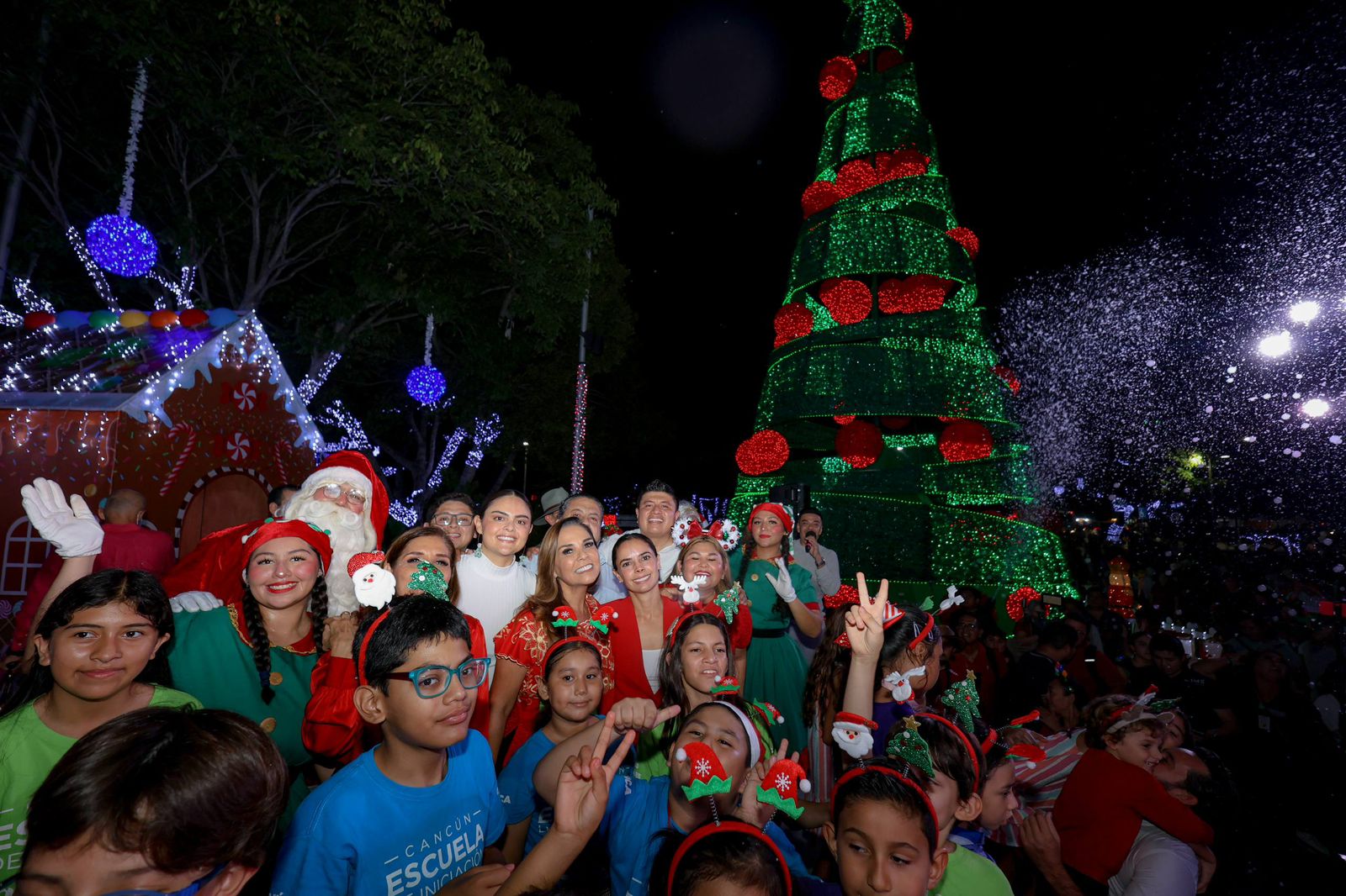 uploads/6/32/01 (2594).Jpeg